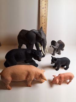MOJO Animal Figurines Set of 8