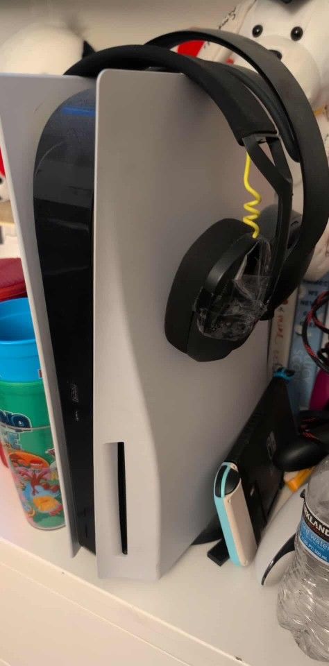 PS5 With Scuf Controller And ROG Ally Z1 Read Description