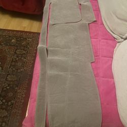 Tundra 2003 To 2007  Dash Cover Velour Fir Sale 30:00 Dollars Firm Price Good Condition Color Beige 