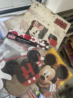Mickey party supplies