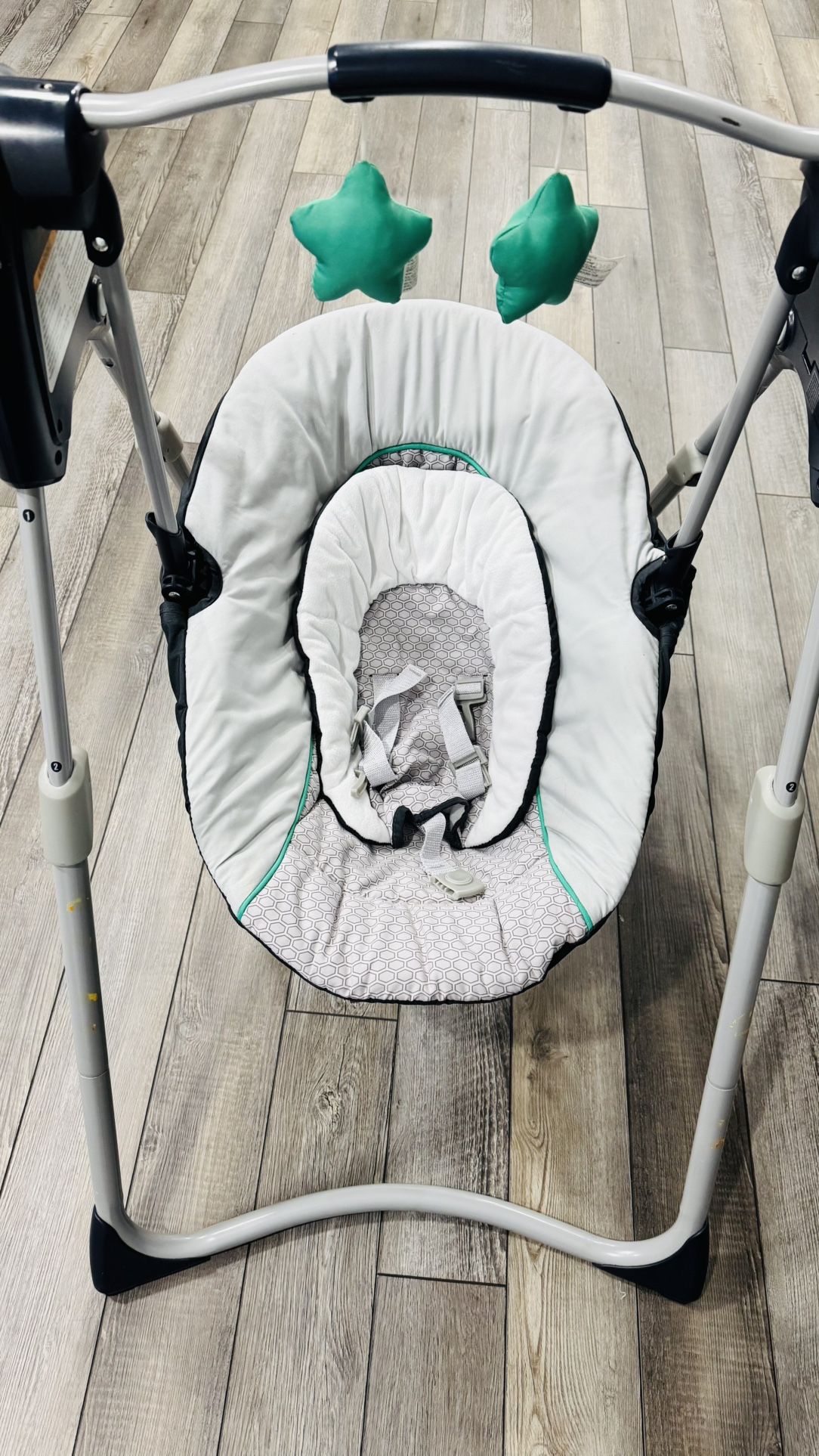 Graco compact Baby swing