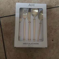 Ah Authentic Home Gold Flatware 20pc Set 