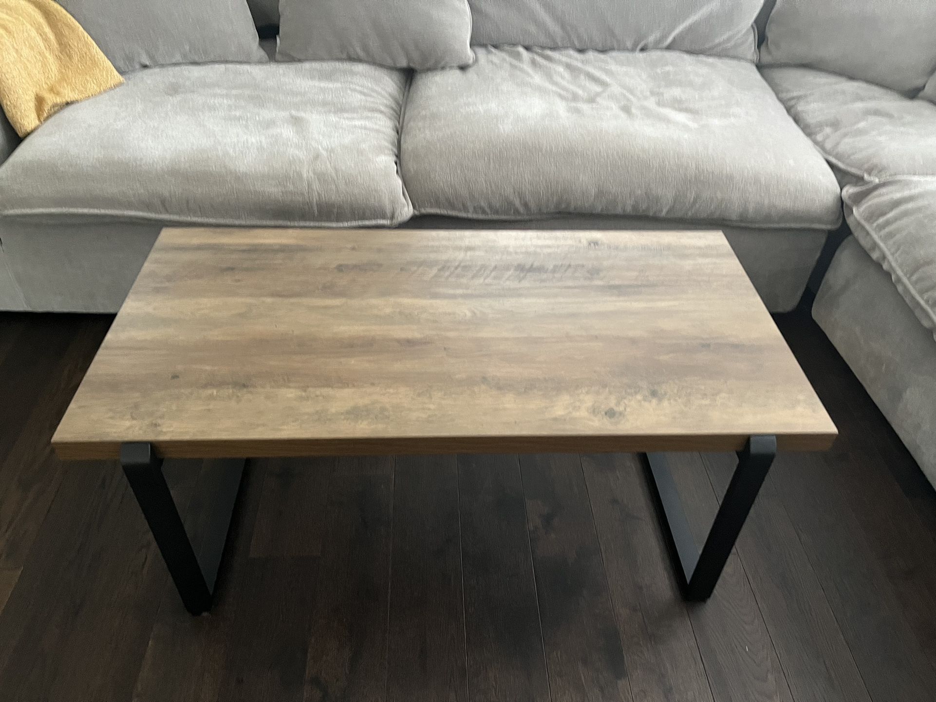 Matching Coffee Table And Bench/shoe Rack