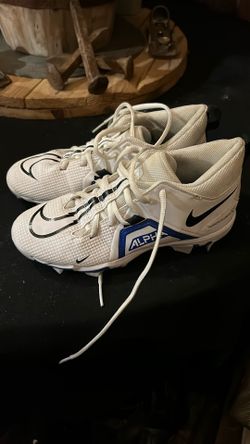 Nike Alpha Menace Pro 3 Football Sneaker Size 5y Brand New