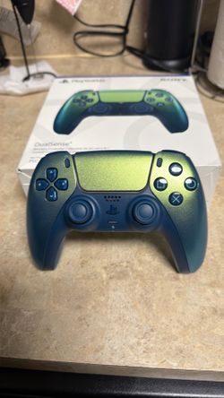 PlayStation 5 DualSense Wireless Controller Chrome Green