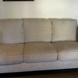  2 Sofas + 2 Accent Chairs – Excellent Condition