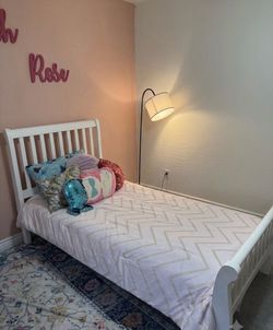 Twin bed frame