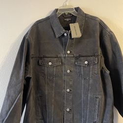 Unisex Jeans Jacket ( Size L/ XL )