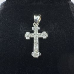 10K WG Diamond Cross