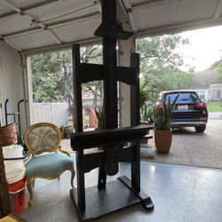 ESEL LARGE MORE 80 INCHES TALL  HAVY REAL WOOD MAHOGANY PIC UP DOMINION 78257