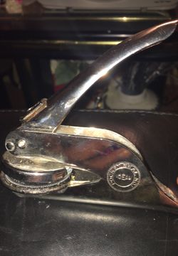 Official notary seal embosser