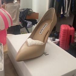 Charles David Pumps