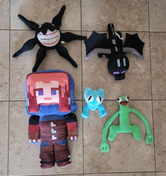Minecraft, Rainbow Friends, and Roblox Plushies
