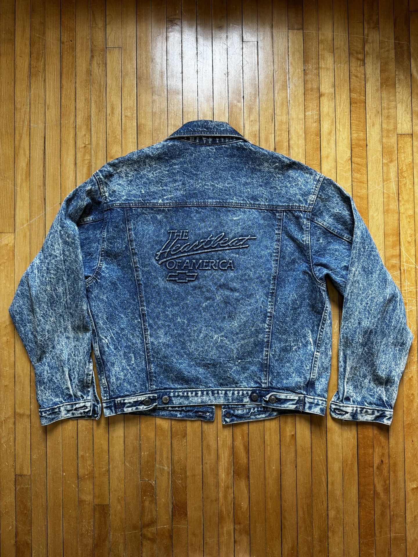 VTG 80s Chevy Denim Trucker Blue Denim Jacket "The Heartbeat Of America" Sz. XL
