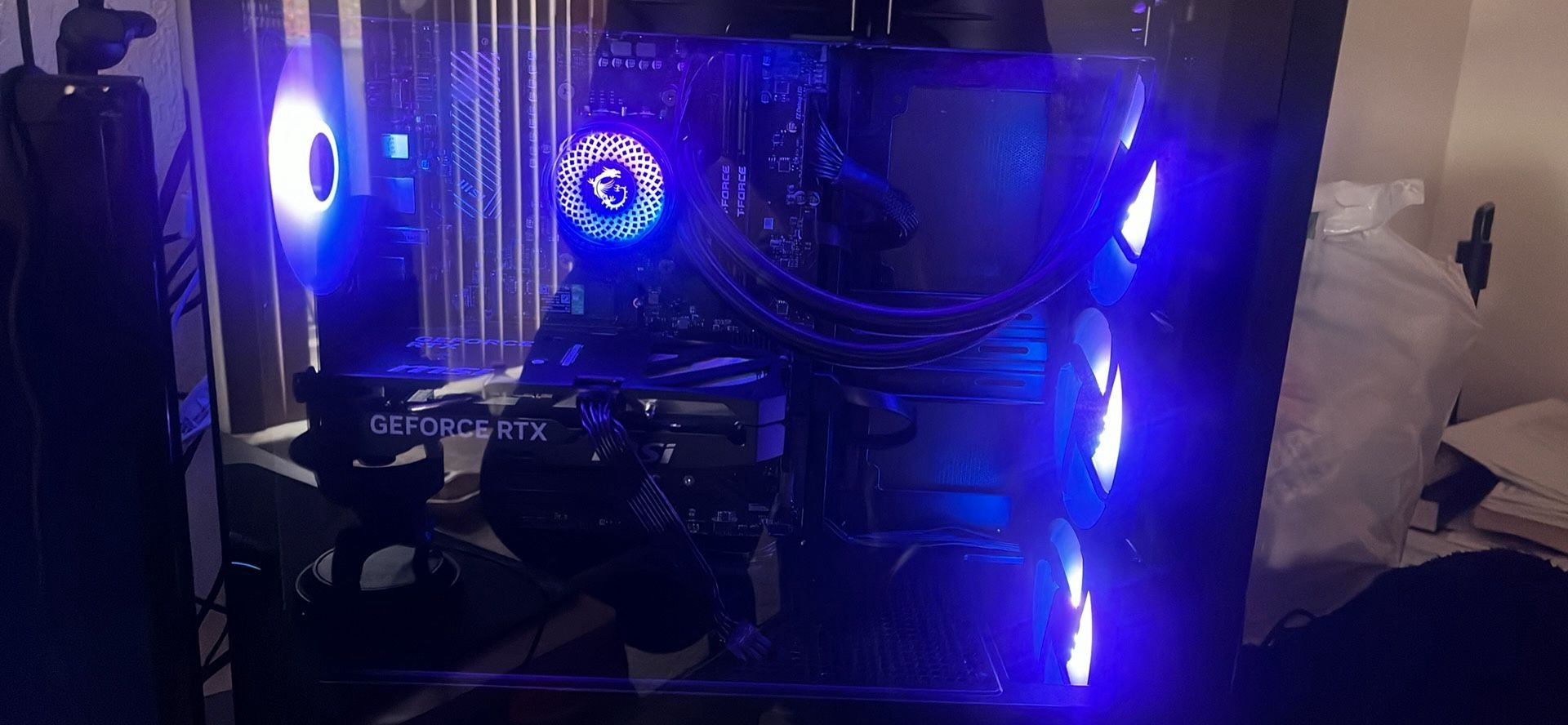 Ryzen 9 7900x Core Processor 5060 Ti  Gaming Pc 
