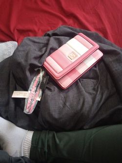 Brand New Never Used Victoria's Secret Wallett 