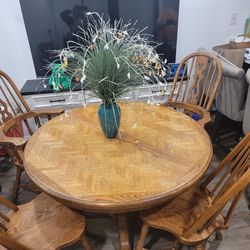 Maple Dining Table and Chairs
