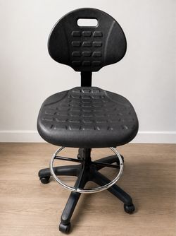 Black salon styling chair
