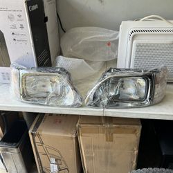 Headlights For International Truck 97-14