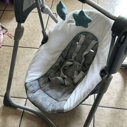 Graco Baby Swing