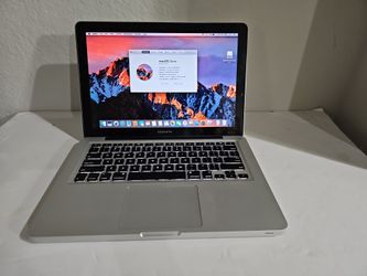 2012 MacBook Pro- Excellent Condition 