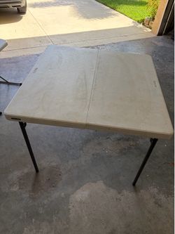 Utility table
