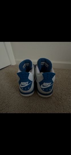 Jordan 4’s military blue