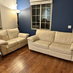 Top Quality Leather Loveseat (2 Seats) & Sofa (3 Seats) Best Deal! 