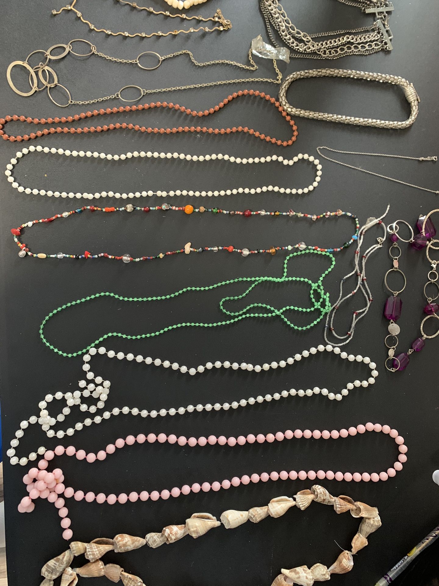 BEADED NECKLACES&BRACELET LOT