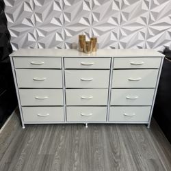 Dresser With 12 Drawers 