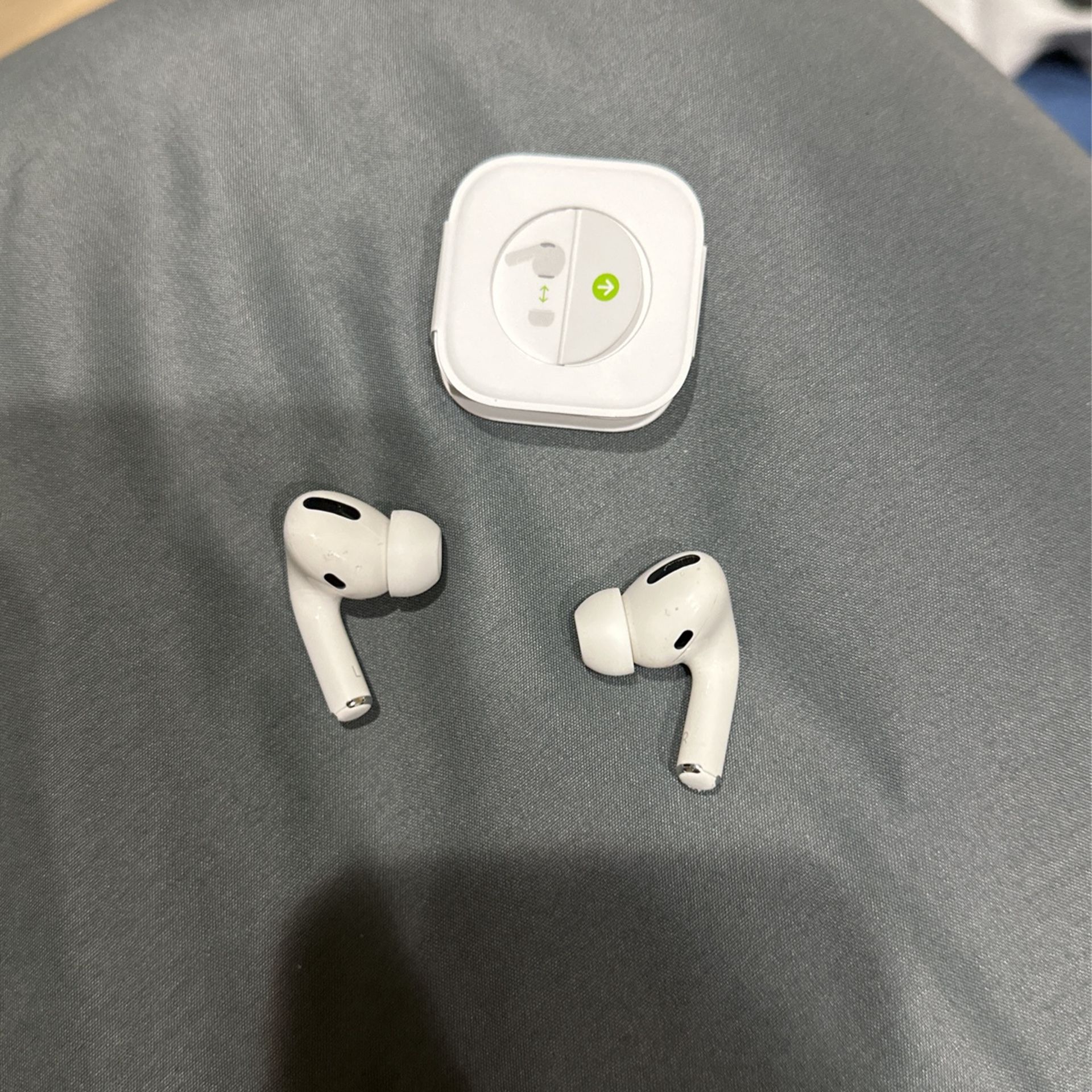 AirPod Pros Pieces 