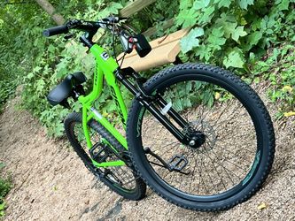 Genesis Villoti Bike (Used-Like New)