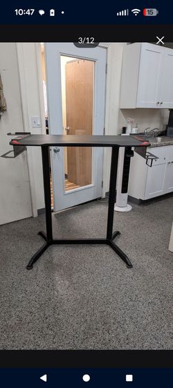 Gaming desk height adjustable. Only $15. Right by Angel Stadium