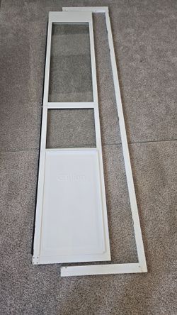 Sliding glass pet door