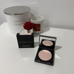 HUDA BEAUTY  Easy Bake and Snatch Pressed Talc-Free Brightening and Setting Powder💕