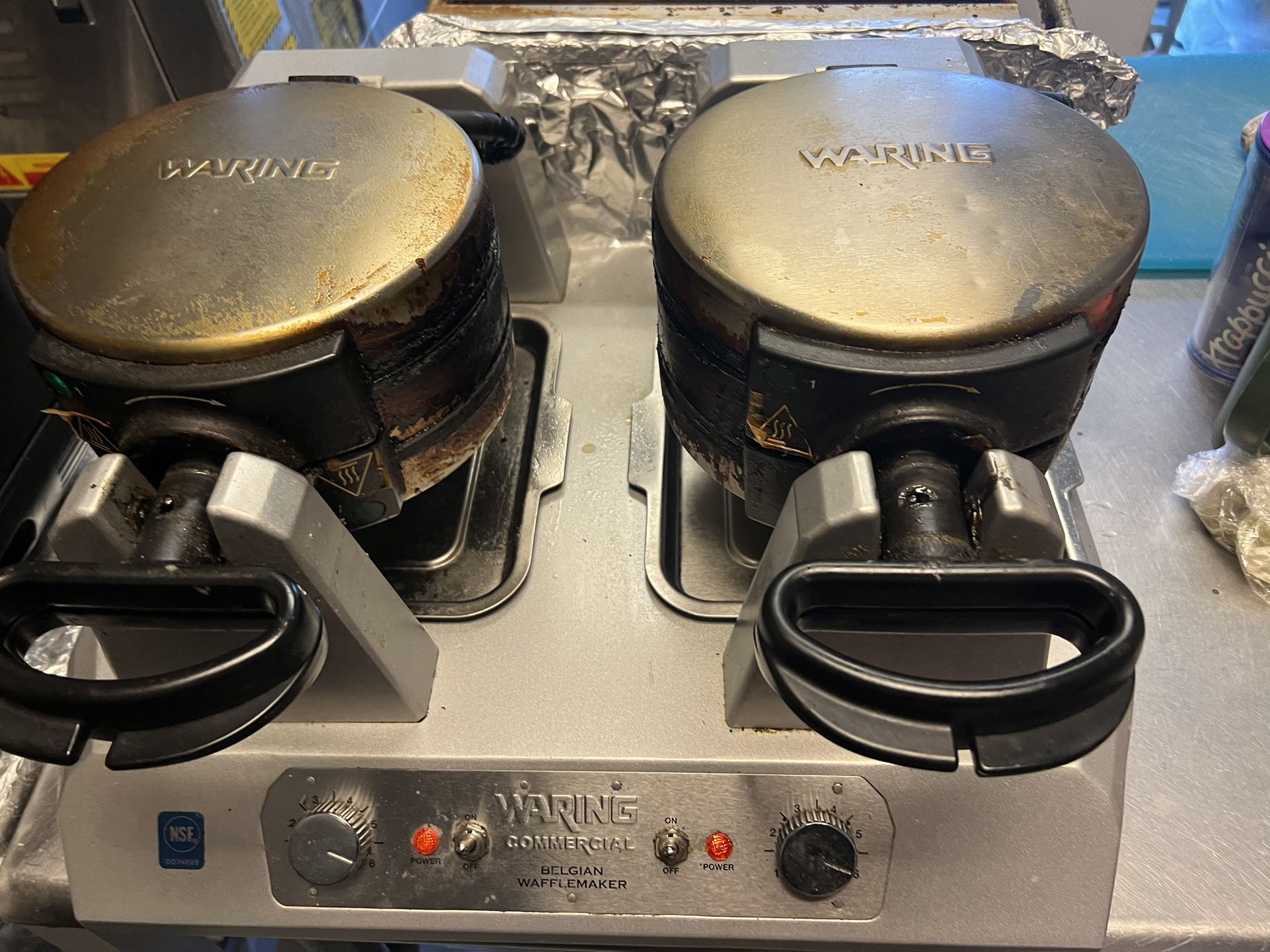 Used Waring Commercial Waffle Maker