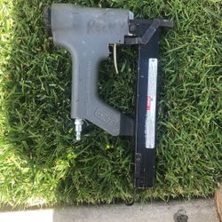 Staple Gun