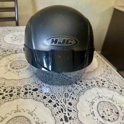 HJC is Men's Cruiser Motorcycle Helmet - Black / Medium 