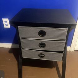 Corner Table