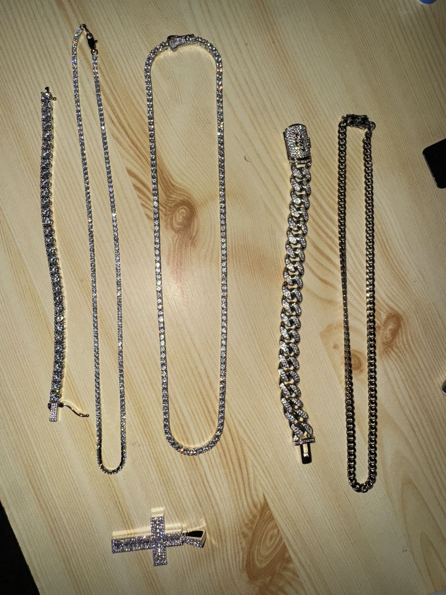 GLD chains
