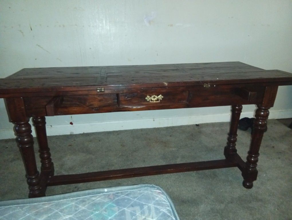 Drop Leaf Antique Table