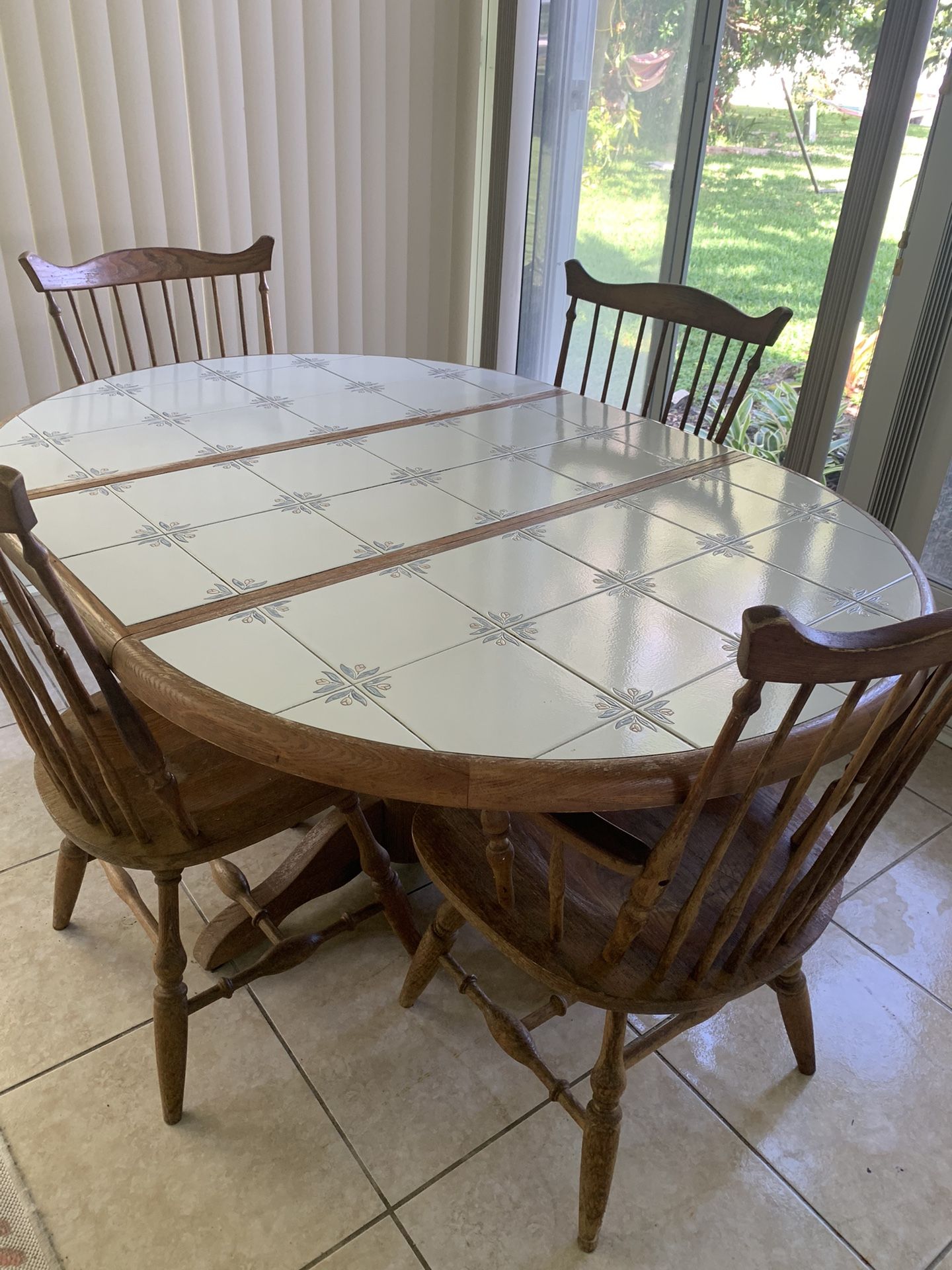 Dinaire Oak and Ceramic Dining Set with Table and 4 Chairs