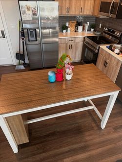 Farmhouse counter table