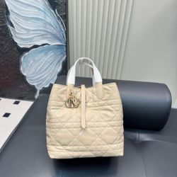 Toujours Tote bag