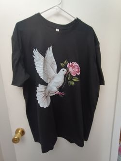 WOMENS SIZE 2XL WHITE DOVE WITH ROSE SHIRT