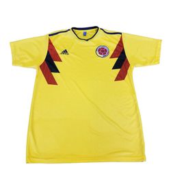 Federcion Columbiana Yellow Soccer Jersey $30 (Good Condition) Size XL 