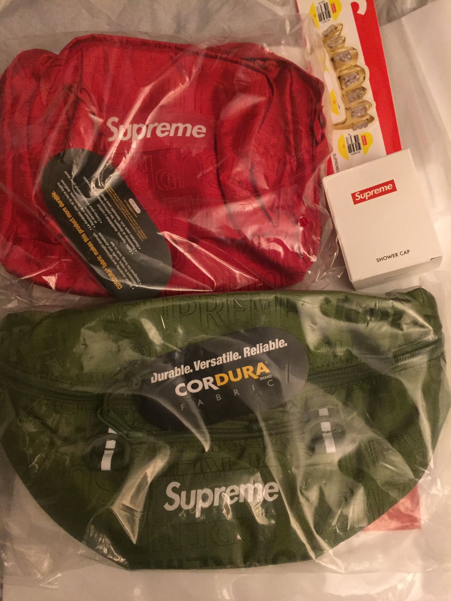 New Supreme SS19 Olive color waist bag deadstock