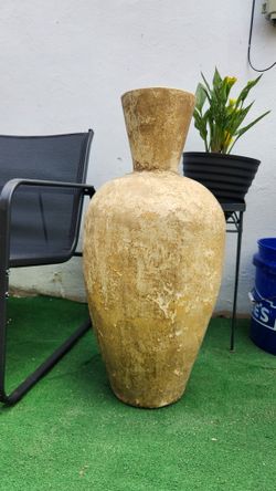 30" Ceramic Vase Pot Pier 1 Exclusive 