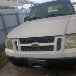 2004 Ford Explorer Sport Trac