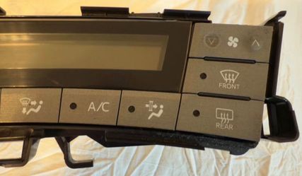 2015 Toyota Prius A/C Heater Climate Control Unit OEM